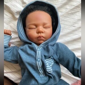 EUC Hawaiian 🌺 lifelike vinyl Reborn baby doll “Johnathan”